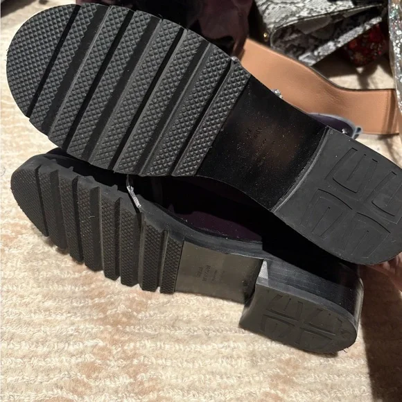 NWOT Stuart Weitzman Metermaid Lace-Up Velvet Suede Boots - Picture 6 of 7